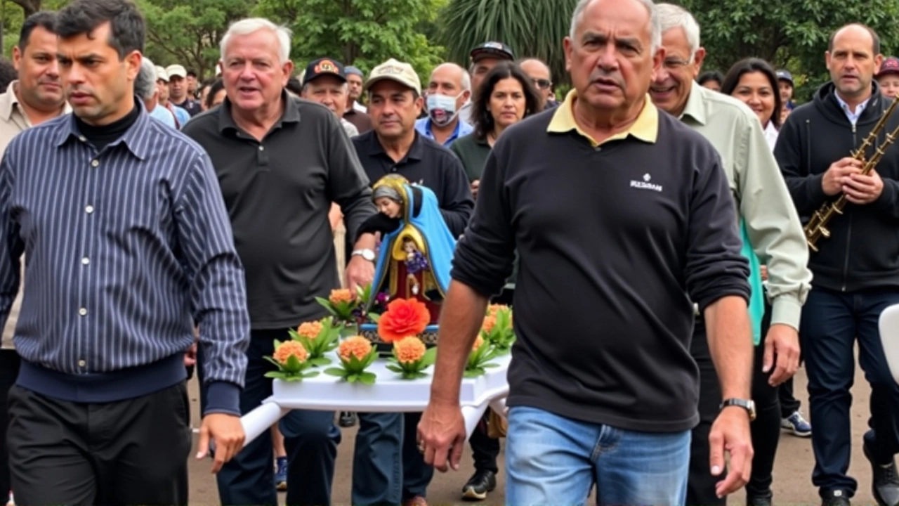 Paróquia São Cristóvão Promove Grande Procissão em Homenagem a Nossa Senhora Aparecida